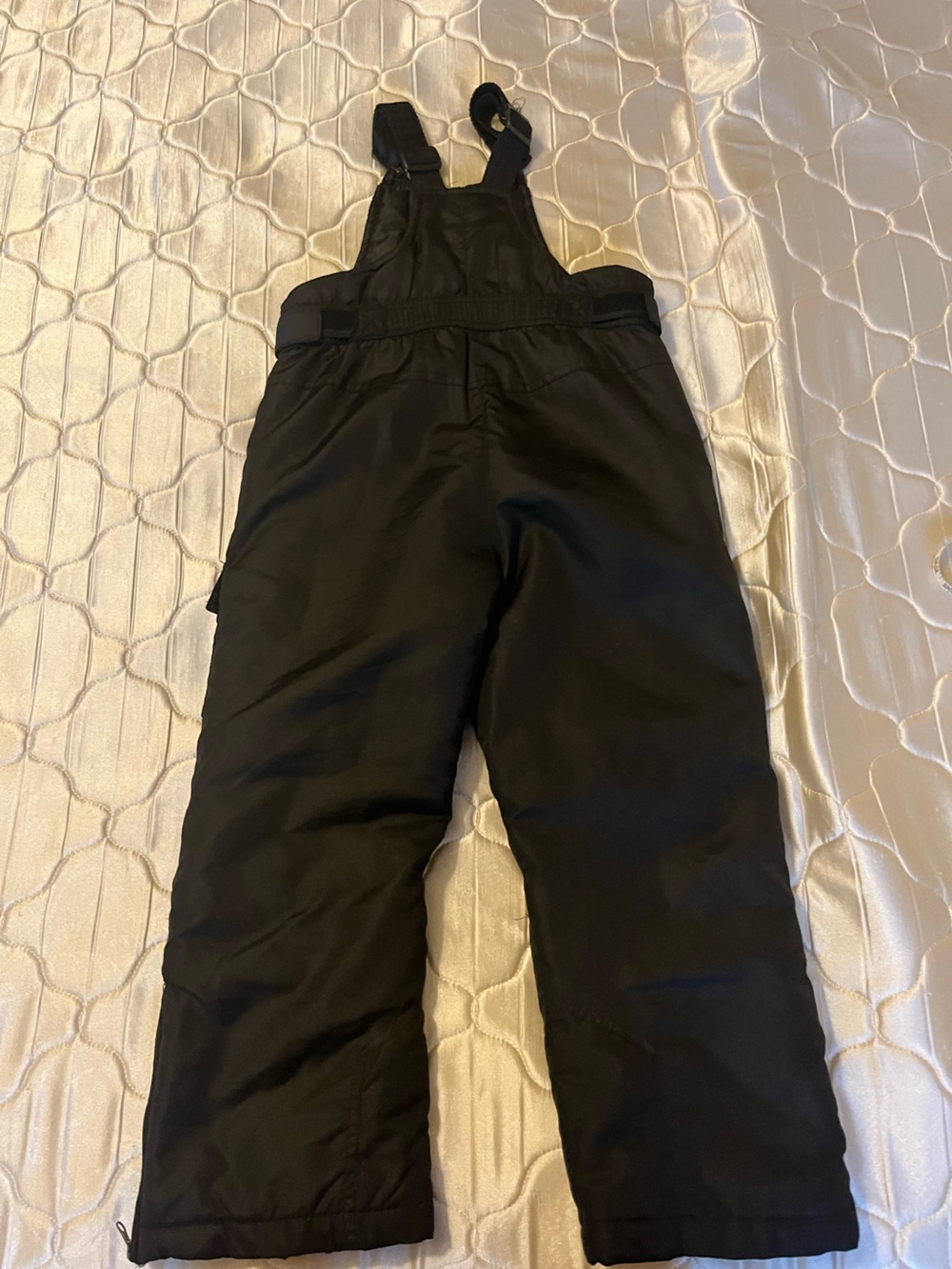 Arctic Quest Black Omni-Shield Insulated Snow Bib Pants – Size 6X/7